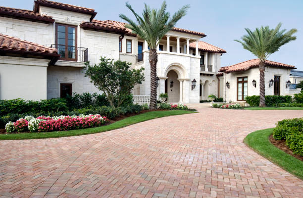 Best Local Driveway Pavers  in Harriman, TN